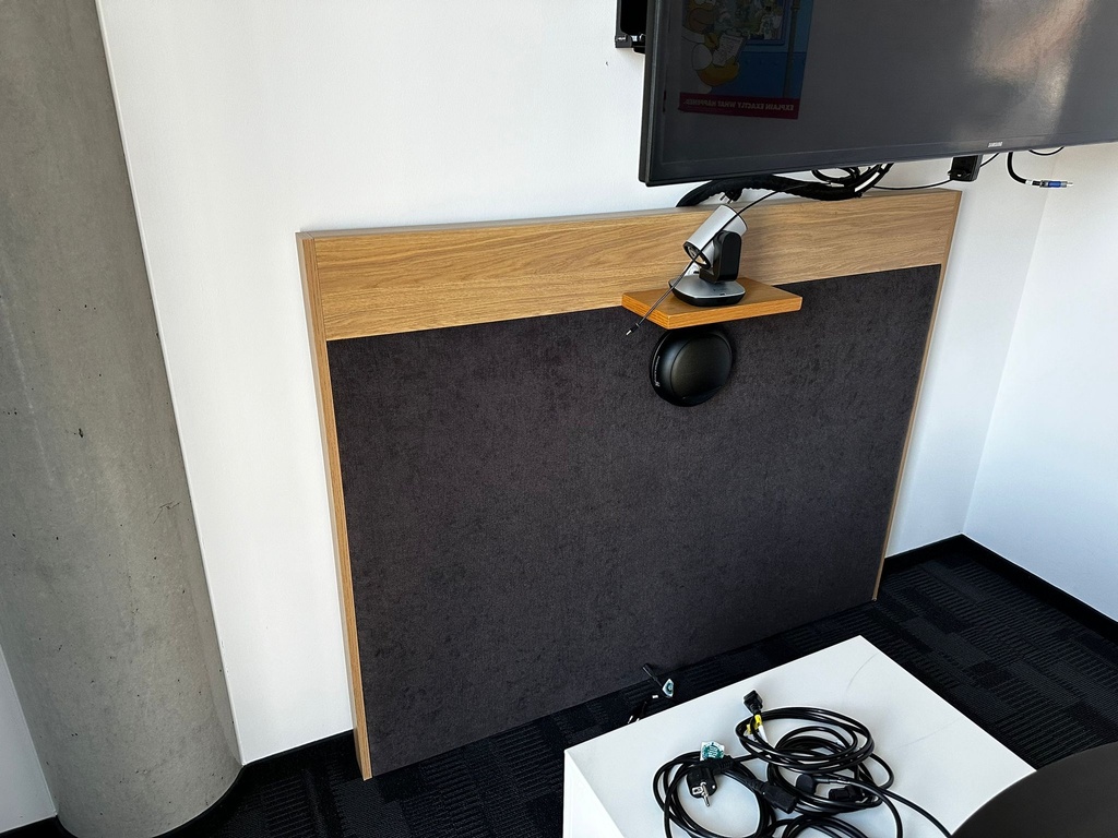 Wooden Wall Cover, 1,80m