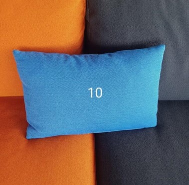 Pillow, blue