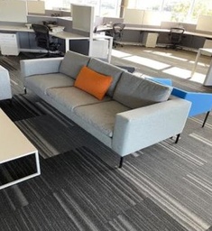 [#00-40] 3 Seat Couch